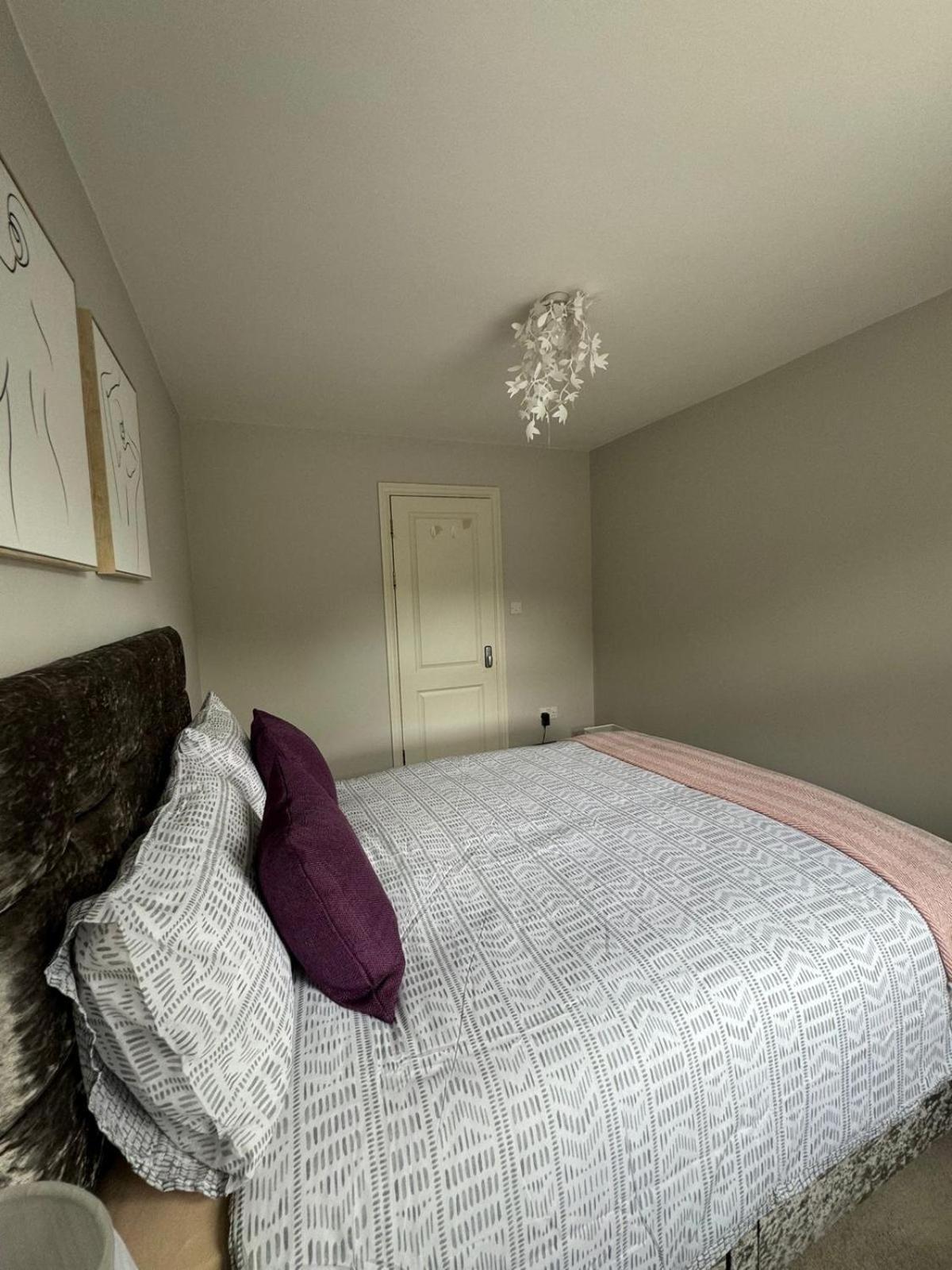 Brentford Guest Rooms Kültér fotó